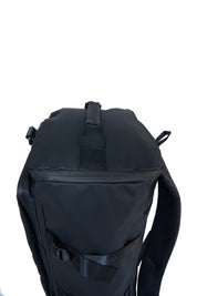 TRACK SHARK DUFFLE BAG
