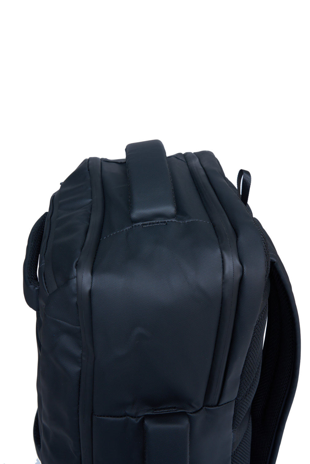 TRACK SHARK TRAVEL BACKPACK