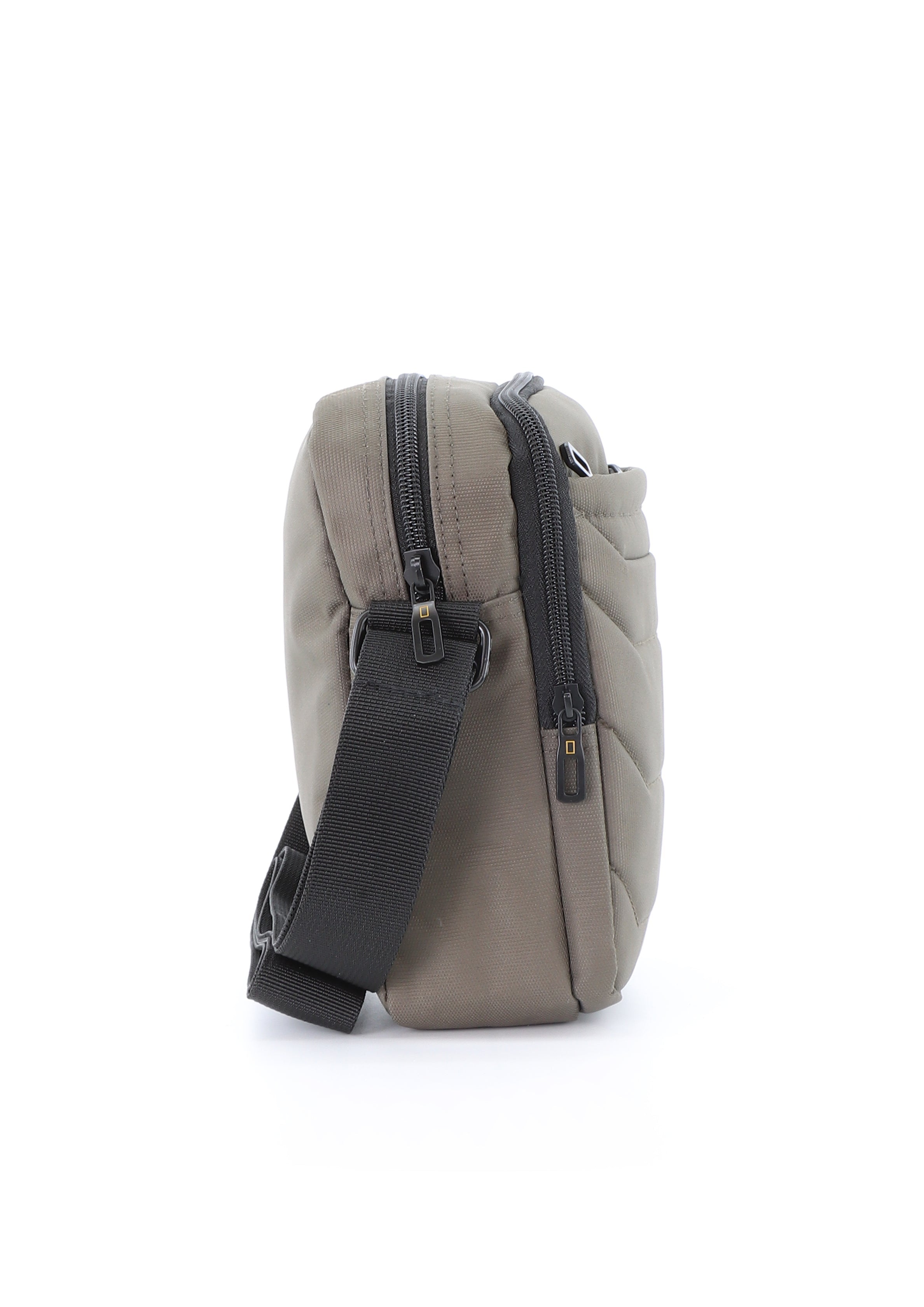 National_Geographic_Bags_Luggage_dubai