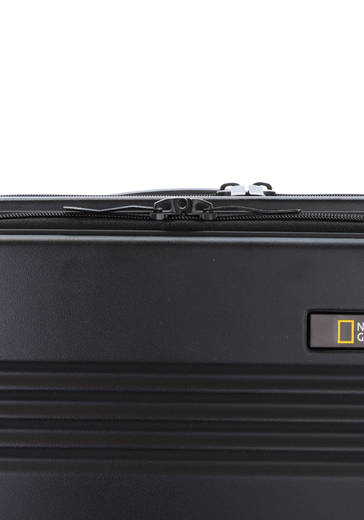 national-geographic-lodge-trolley_Mr_Luggage_Abu_Dhabi_UAE