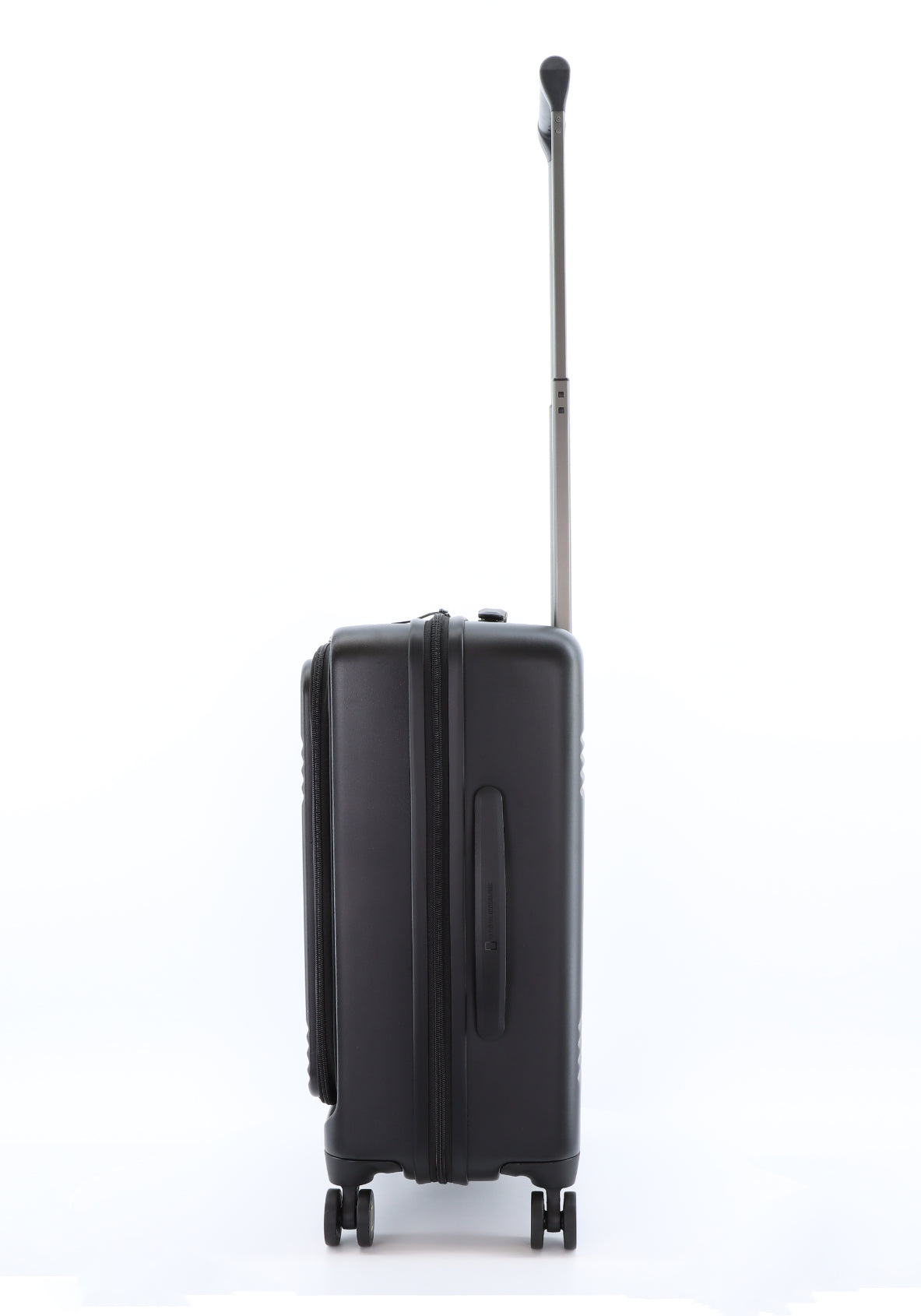 national-geographic-lodge-trolley_Mr_Luggage_Abu_Dhabi_UAE