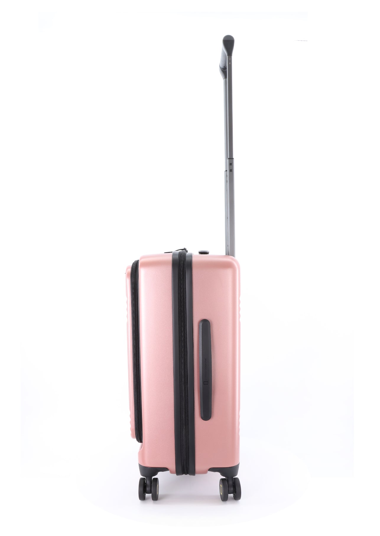 national-geographic-lodge-trolley_Mr_Luggage_Abu_Dhabi_UAE