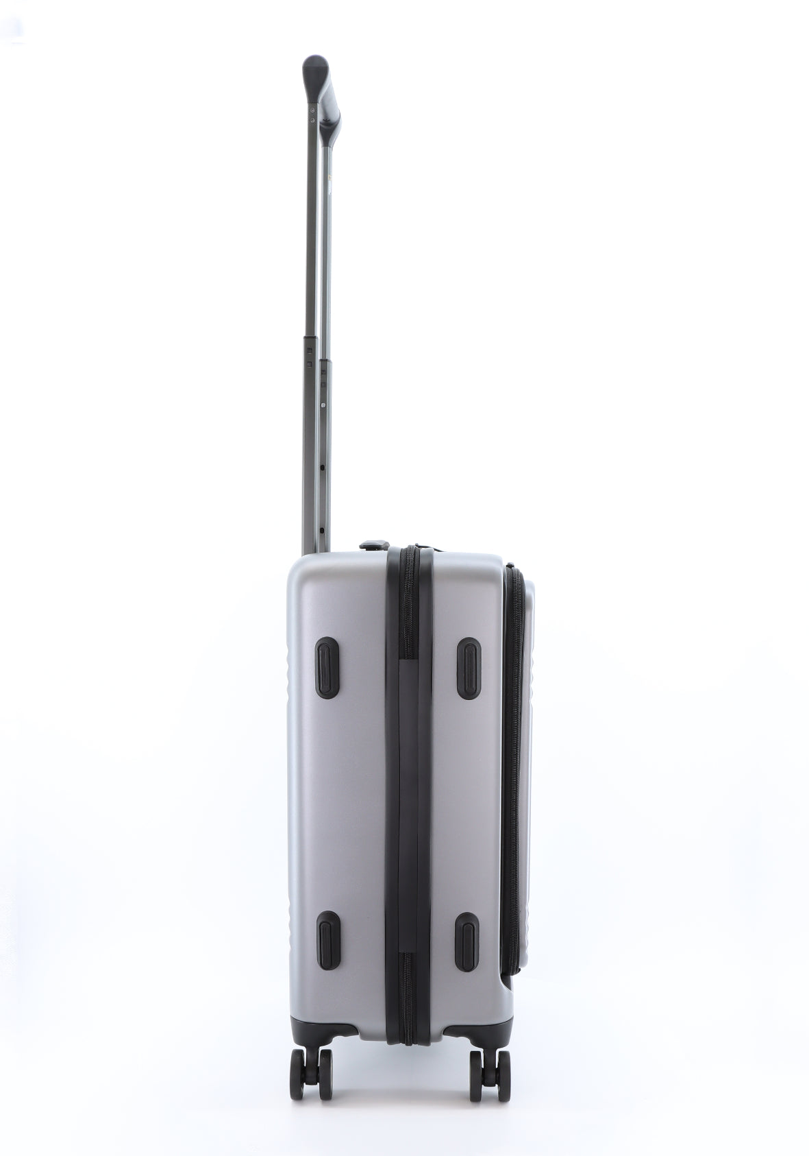 national-geographic-lodge-trolley_Mr_Luggage_Abu_Dhabi_UAE