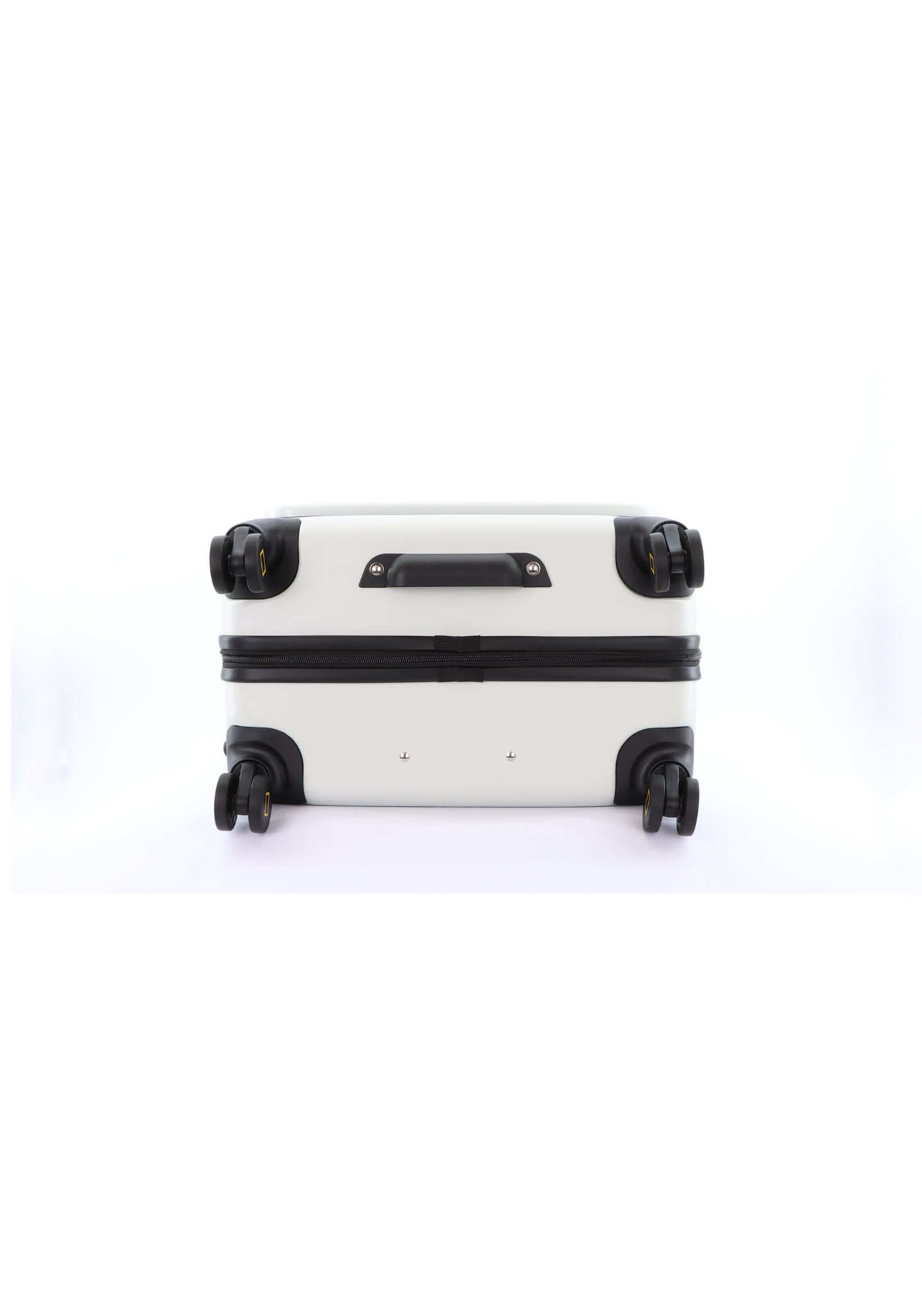 national-geographic-lodge-trolley_Mr_Luggage_Abu_Dhabi_UAE