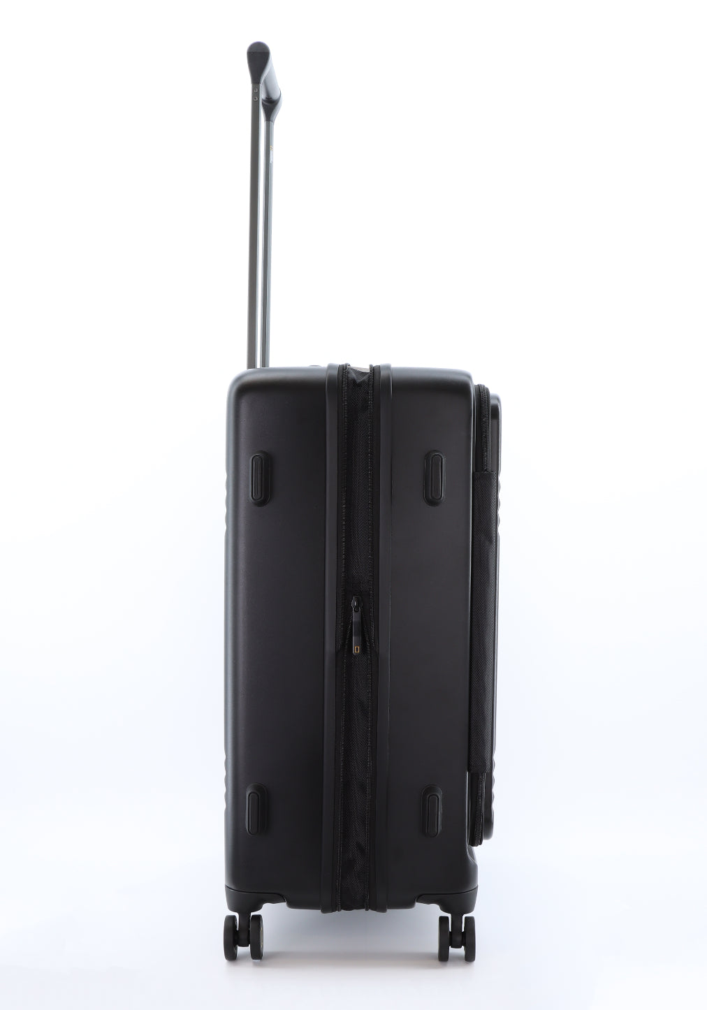 national-geographic-lodge-trolley_Mr_Luggage_Abu_Dhabi_UAE