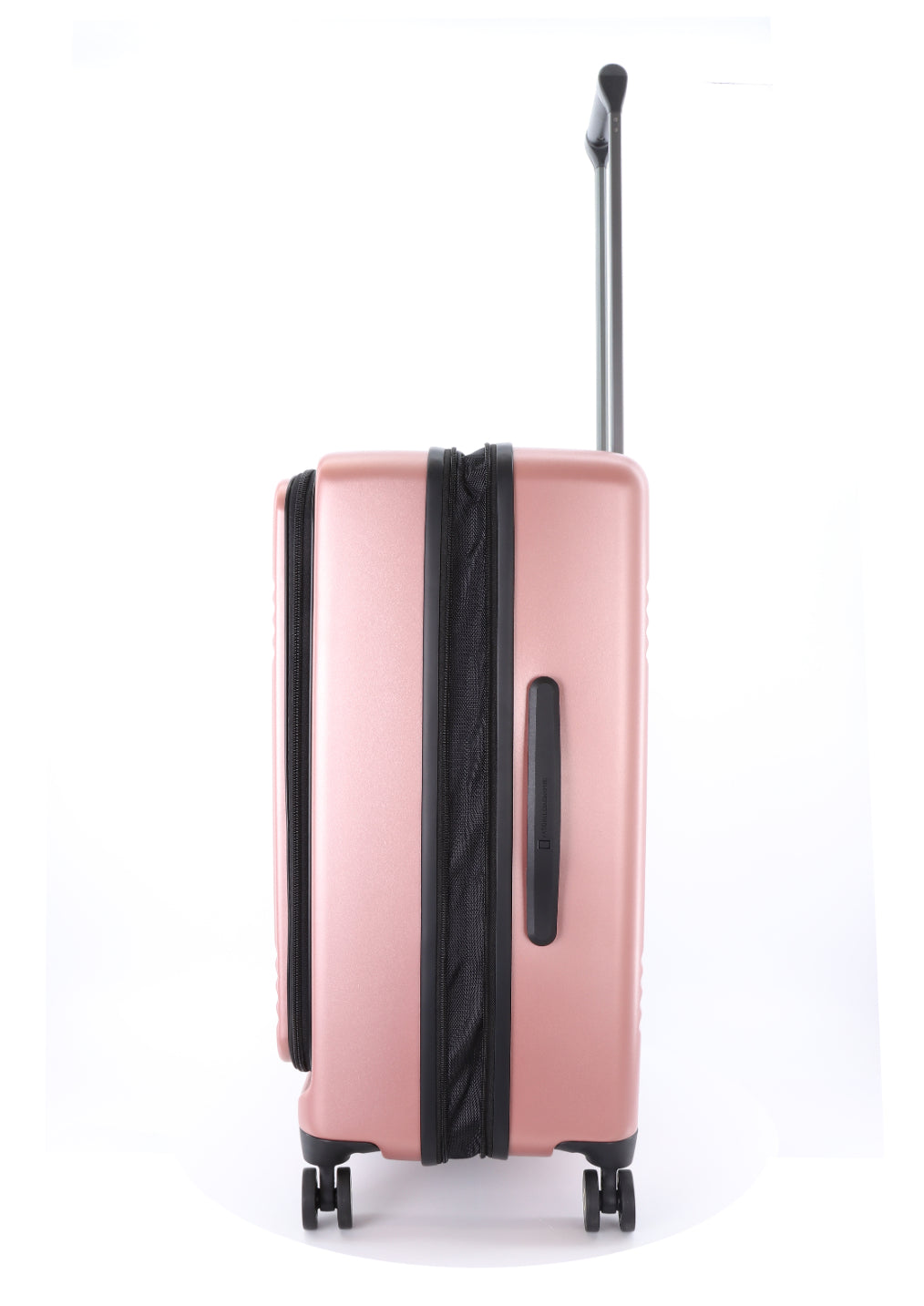 national-geographic-lodge-trolley_Mr_Luggage_Abu_Dhabi_UAE