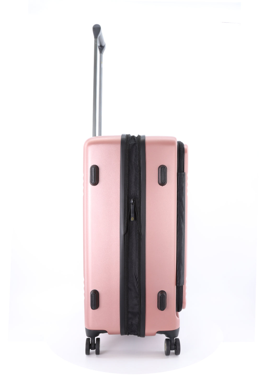 national-geographic-lodge-trolley_Mr_Luggage_Abu_Dhabi_UAE