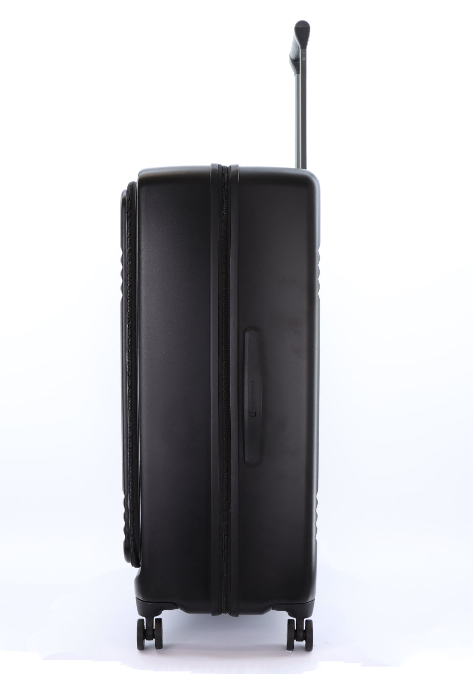national-geographic-lodge-trolley_Mr_Luggage_Abu_Dhabi_UAE
