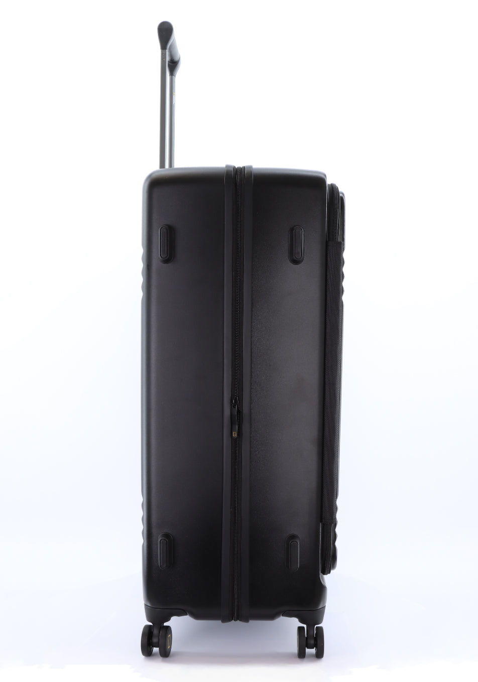 national-geographic-lodge-trolley_Mr_Luggage_Abu_Dhabi_UAE