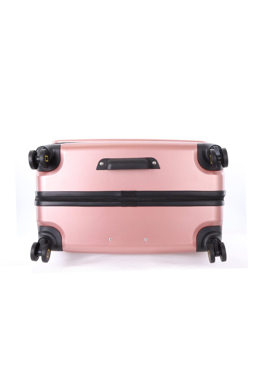 national-geographic-lodge-trolley_Mr_Luggage_Abu_Dhabi_UAE