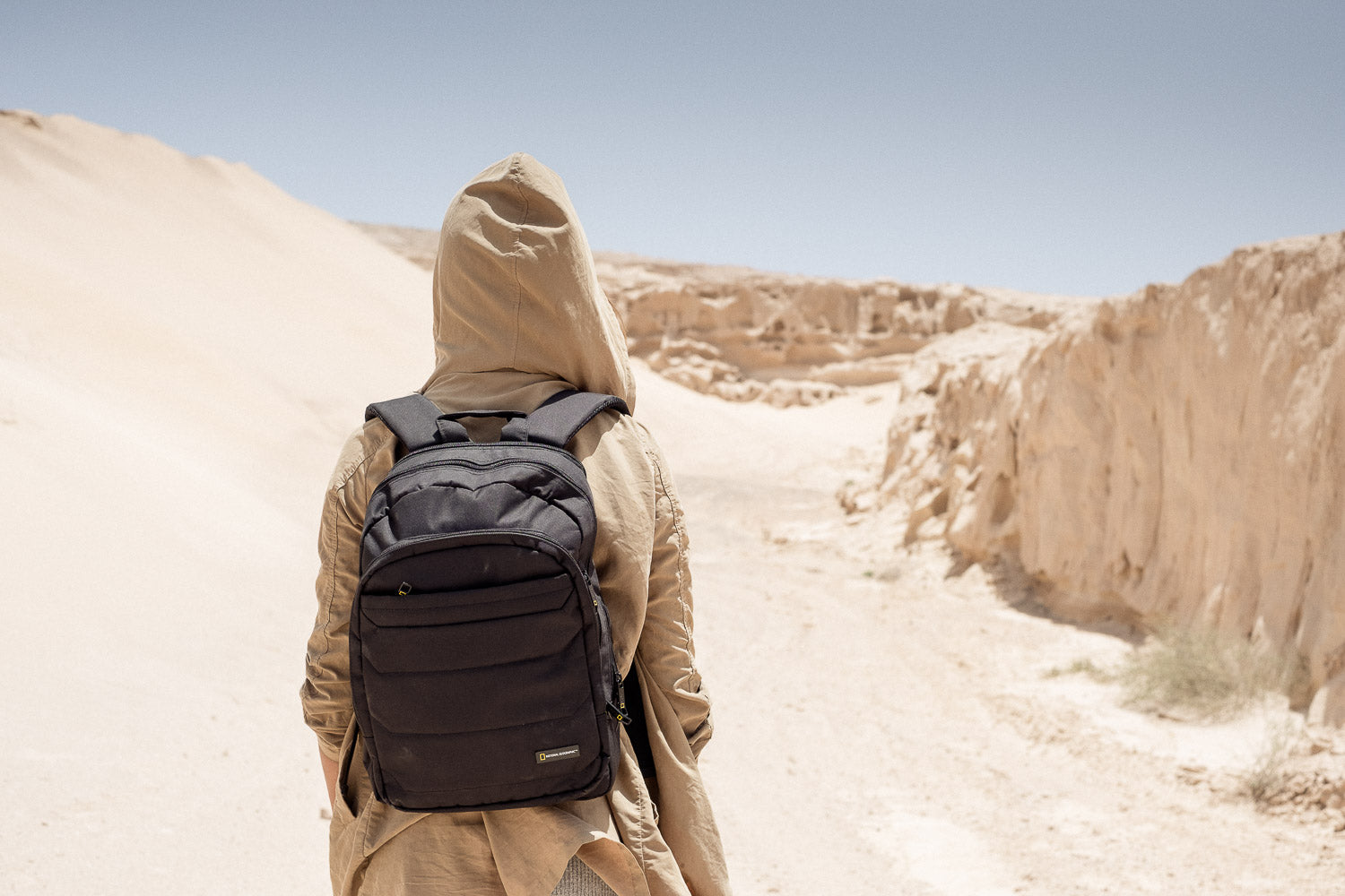 National_Geographic_Bags_Luggage_dubai