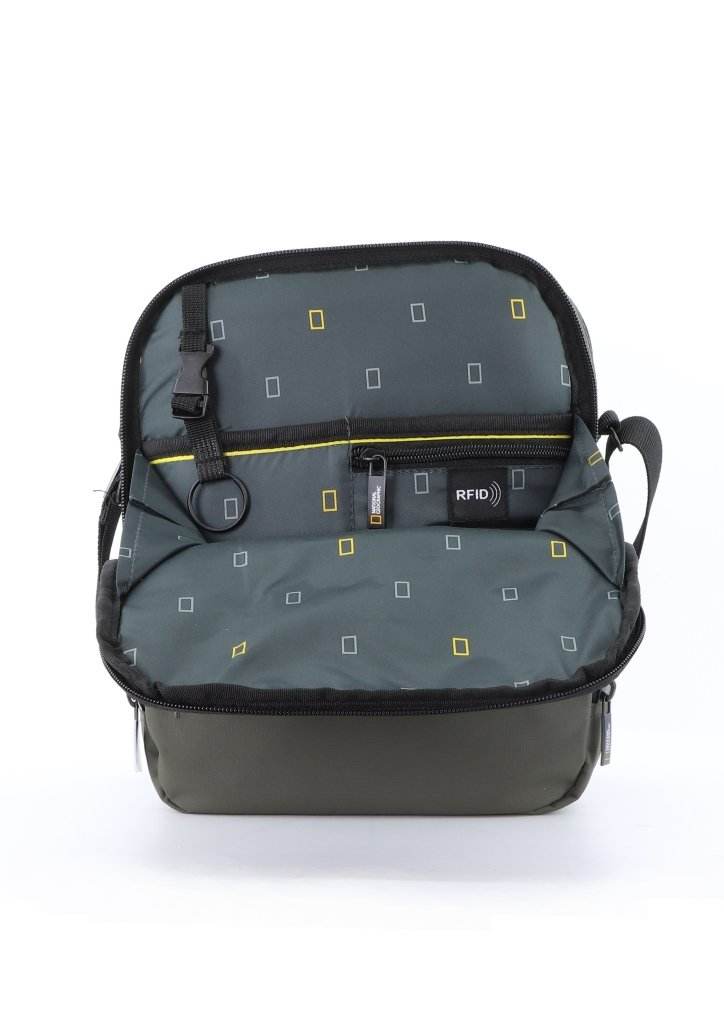 Mutation Vertical Shoulder Bag 6.3L - Mr_Luggage_Dubai