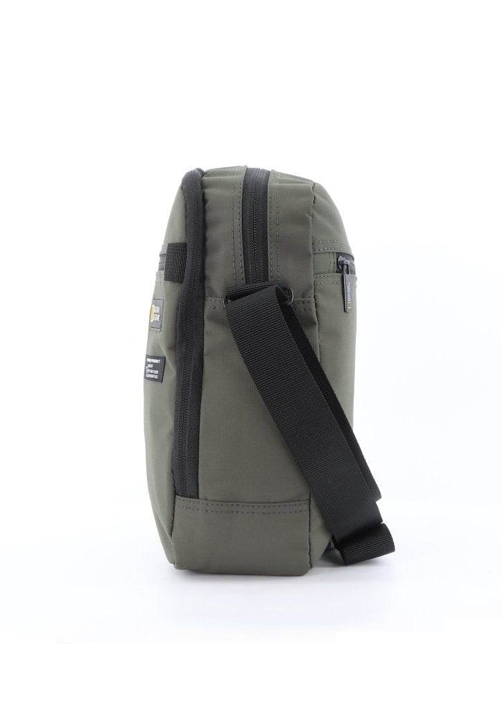Mutation Vertical Shoulder Bag 6.3L - Mr_Luggage_Dubai