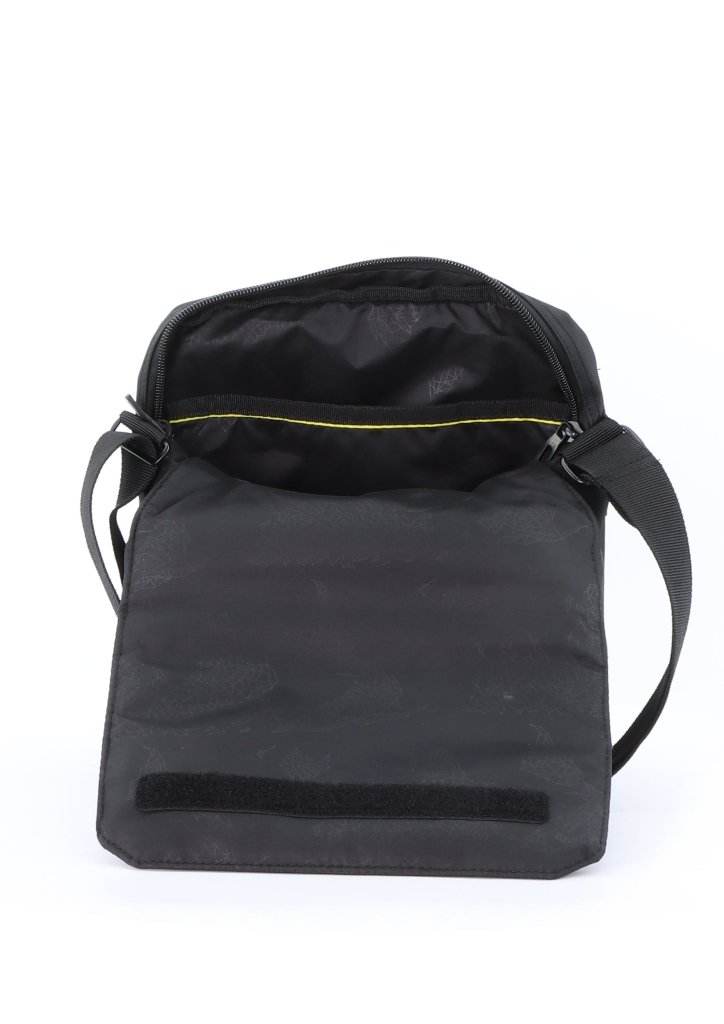 Pro Shoulder Bag 5.7L - Mr_Luggage_Dubai